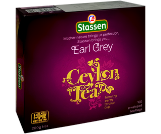 Stassen Earl Grey fioletowym pudełku – ekspresowa herbata cejlońska z bergamotką.