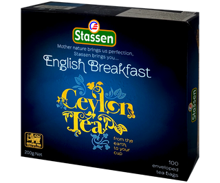 Stassen English Breakfast w niebieskim pudełku – ekspresowa herbata cejlońska bez dodatków.