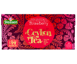 Stassen Strawberry Tea w pudełku z różowym zdobieniem – ekspresowa herbata cejlońska z truskawką. 